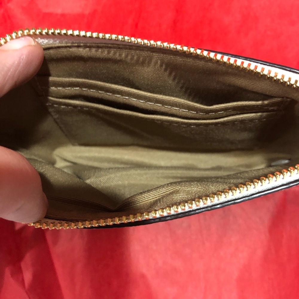 Large zip corner wallet Coach - Picture 4 of 4
